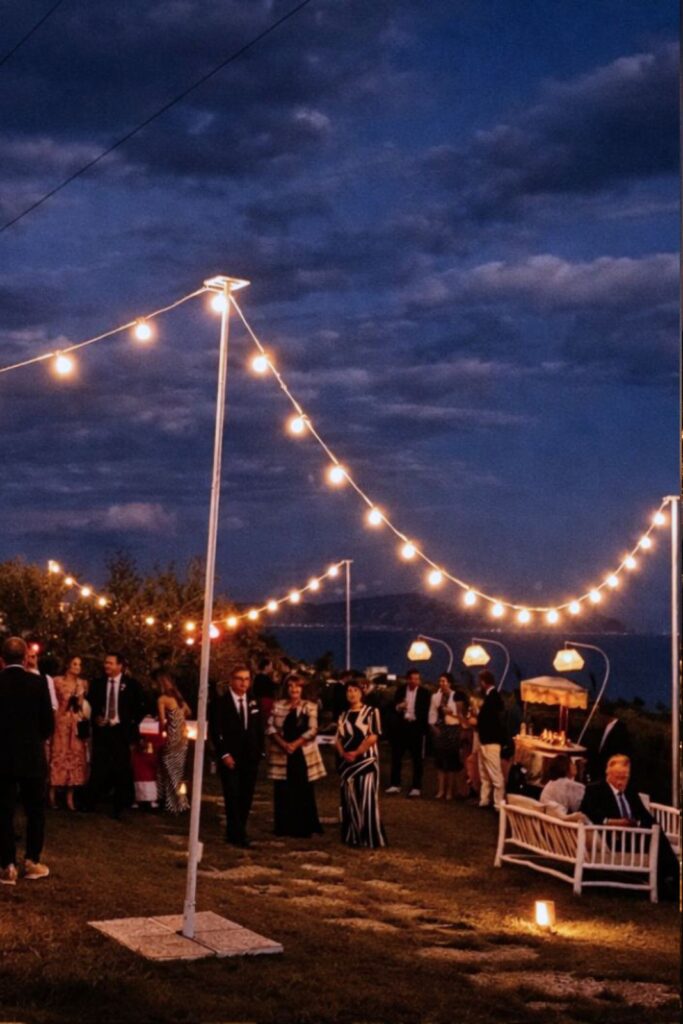 allestimento a sospensione vintage